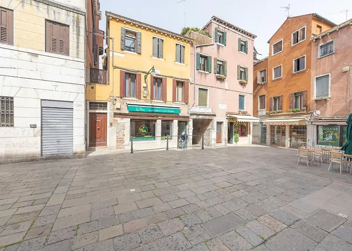 Ca D'Oro Central